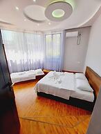 Inaisi Hotel