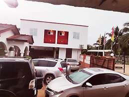 E-Town City Guest House