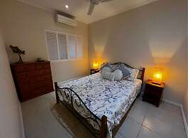 Entire holiday home in Cable Beach
