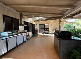 Entire holiday home in Cable Beach