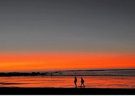Entire holiday home in Cable Beach