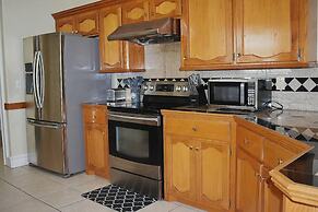 Beautiful House With Pool