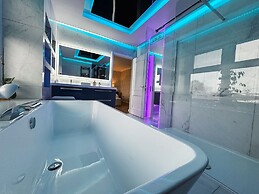 The Firs Luxury Home