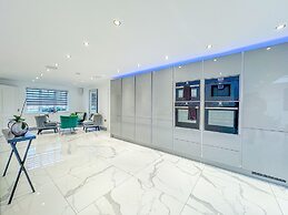 The Firs Luxury Home