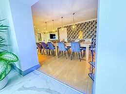 The Firs Luxury Home