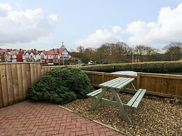 25 Victoria Park Avenue