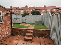 25 Victoria Park Avenue