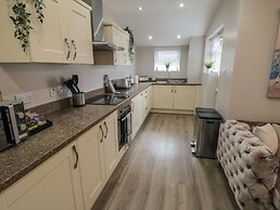 25 Victoria Park Avenue