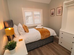 25 Victoria Park Avenue