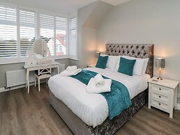 25 Victoria Park Avenue