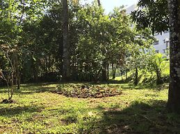 34 Riviera: M4 Giardino 44A, frente Praia, 4Dorms, 3Banh, 2Gar, Varand