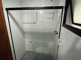 34 Riviera: M4 Giardino 44A, frente Praia, 4Dorms, 3Banh, 2Gar, Varand