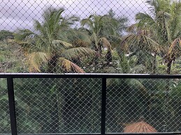 34 Riviera: M4 Giardino 44A, frente Praia, 4Dorms, 3Banh, 2Gar, Varand