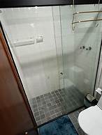 34 Riviera: M4 Giardino 44A, frente Praia, 4Dorms, 3Banh, 2Gar, Varand