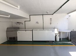 34 Riviera: M4 Giardino 44A, frente Praia, 4Dorms, 3Banh, 2Gar, Varand