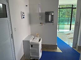 34 Riviera: M4 Giardino 44A, frente Praia, 4Dorms, 3Banh, 2Gar, Varand