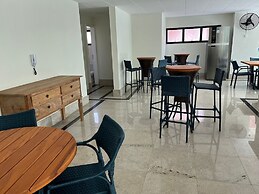 34 Riviera: M4 Giardino 44A, frente Praia, 4Dorms, 3Banh, 2Gar, Varand