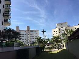 34 Riviera: M4 Giardino 44A, frente Praia, 4Dorms, 3Banh, 2Gar, Varand