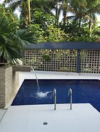 34 Riviera: M4 Giardino 44A, frente Praia, 4Dorms, 3Banh, 2Gar, Varand