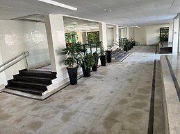 34 Riviera: M4 Giardino 44A, frente Praia, 4Dorms, 3Banh, 2Gar, Varand