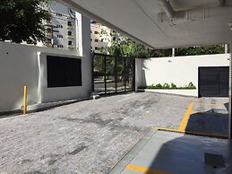 34 Riviera: M4 Giardino 44A, frente Praia, 4Dorms, 3Banh, 2Gar, Varand