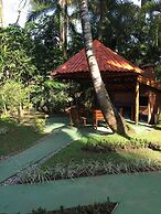 34 Riviera: M4 Giardino 44A, frente Praia, 4Dorms, 3Banh, 2Gar, Varand