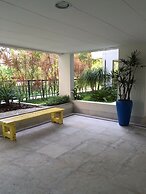 34 Riviera: M4 Giardino 44A, frente Praia, 4Dorms, 3Banh, 2Gar, Varand