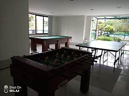 34 Riviera: M4 Giardino 44A, frente Praia, 4Dorms, 3Banh, 2Gar, Varand