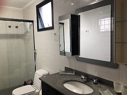 34 Riviera: M4 Giardino 44A, frente Praia, 4Dorms, 3Banh, 2Gar, Varand