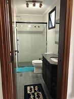 34 Riviera: M4 Giardino 44A, frente Praia, 4Dorms, 3Banh, 2Gar, Varand