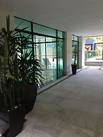 34 Riviera: M4 Giardino 44A, frente Praia, 4Dorms, 3Banh, 2Gar, Varand