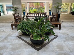 34 Riviera: M4 Giardino 44A, frente Praia, 4Dorms, 3Banh, 2Gar, Varand