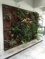 34 Riviera: M4 Giardino 44A, frente Praia, 4Dorms, 3Banh, 2Gar, Varand