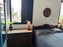 34 Riviera: M4 Giardino 44A, frente Praia, 4Dorms, 3Banh, 2Gar, Varand