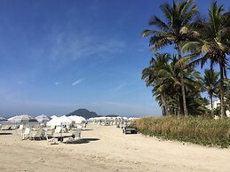 34 Riviera: M4 Giardino 44A, frente Praia, 4Dorms, 3Banh, 2Gar, Varand