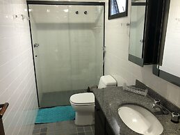 34 Riviera: M4 Giardino 44A, frente Praia, 4Dorms, 3Banh, 2Gar, Varand