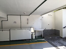 34 Riviera: M4 Giardino 44A, frente Praia, 4Dorms, 3Banh, 2Gar, Varand