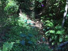 34 Riviera: M4 Giardino 44A, frente Praia, 4Dorms, 3Banh, 2Gar, Varand