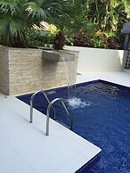 34 Riviera: M4 Giardino 44A, frente Praia, 4Dorms, 3Banh, 2Gar, Varand