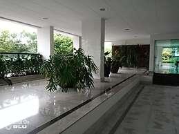 34 Riviera: M4 Giardino 44A, frente Praia, 4Dorms, 3Banh, 2Gar, Varand