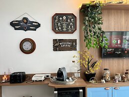 34 Riviera: M4 Giardino 44A, frente Praia, 4Dorms, 3Banh, 2Gar, Varand