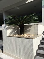 34 Riviera: M4 Giardino 44A, frente Praia, 4Dorms, 3Banh, 2Gar, Varand