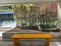 34 Riviera: M4 Giardino 44A, frente Praia, 4Dorms, 3Banh, 2Gar, Varand