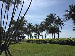 34 Riviera: M4 Giardino 44A, frente Praia, 4Dorms, 3Banh, 2Gar, Varand