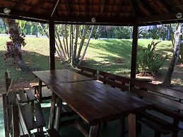 34 Riviera: M4 Giardino 44A, frente Praia, 4Dorms, 3Banh, 2Gar, Varand