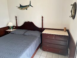 34 Riviera: M4 Giardino 44A, frente Praia, 4Dorms, 3Banh, 2Gar, Varand