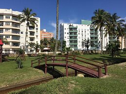 34 Riviera: M4 Giardino 44A, frente Praia, 4Dorms, 3Banh, 2Gar, Varand