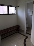 34 Riviera: M4 Giardino 44A, frente Praia, 4Dorms, 3Banh, 2Gar, Varand