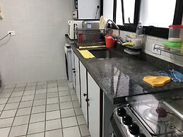 34 Riviera: M4 Giardino 44A, frente Praia, 4Dorms, 3Banh, 2Gar, Varand