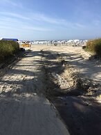 34 Riviera: M4 Giardino 44A, frente Praia, 4Dorms, 3Banh, 2Gar, Varand